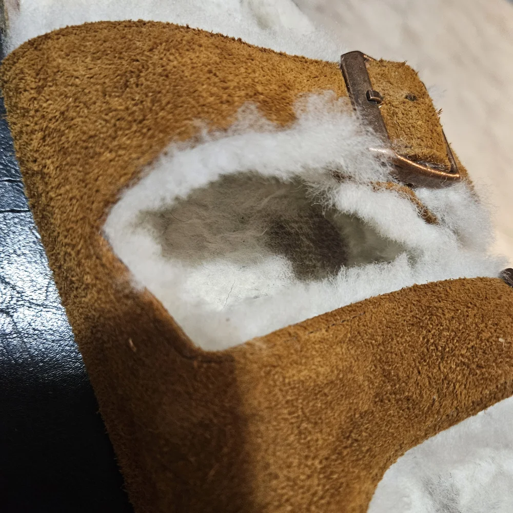 Birkenstock Women's Brown Shearling Slippers Sz 40 - Picture 11 of 16